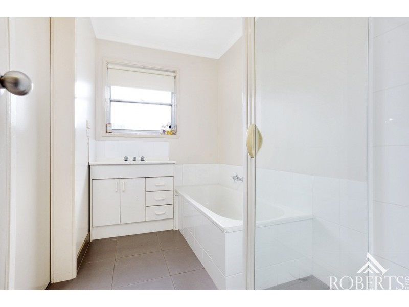 9 Sheville Grove, Warrnambool VIC 3280