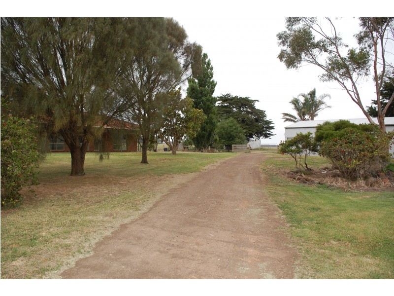 1352 Hopkins Highway, Purnim VIC 3278