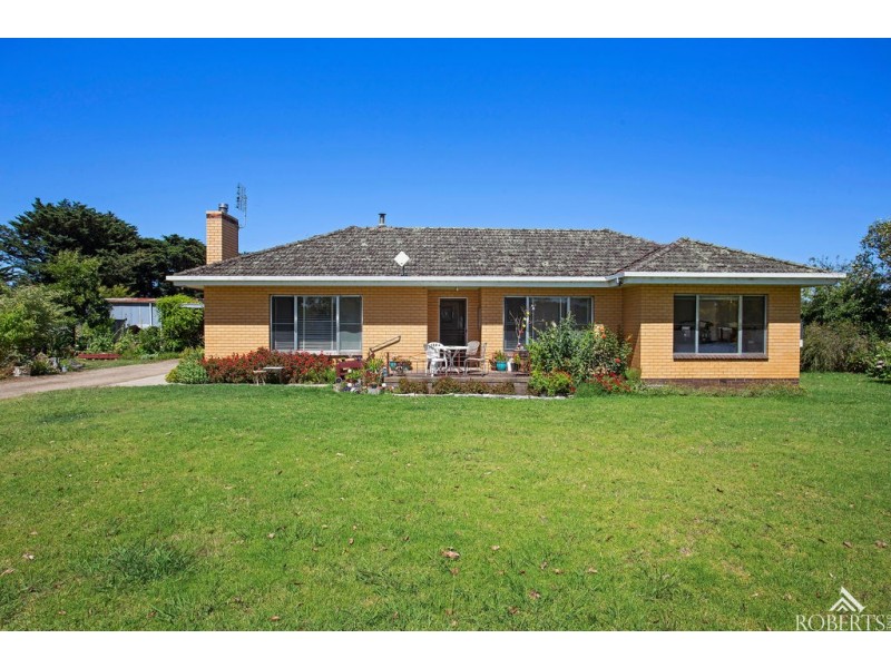 75 Sam Pearsons Road, Garvoc VIC 3265