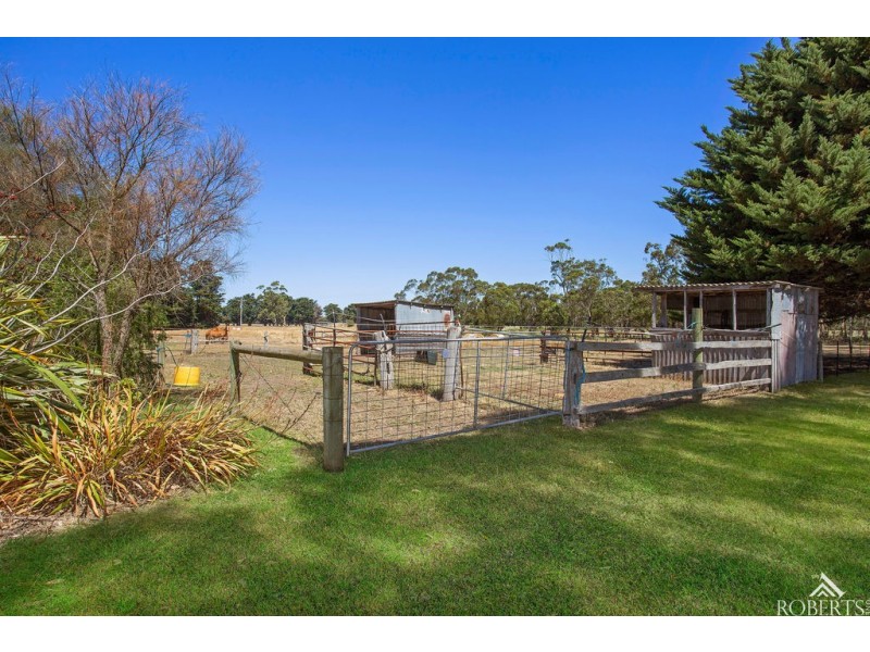 75 Sam Pearsons Road, Garvoc VIC 3265