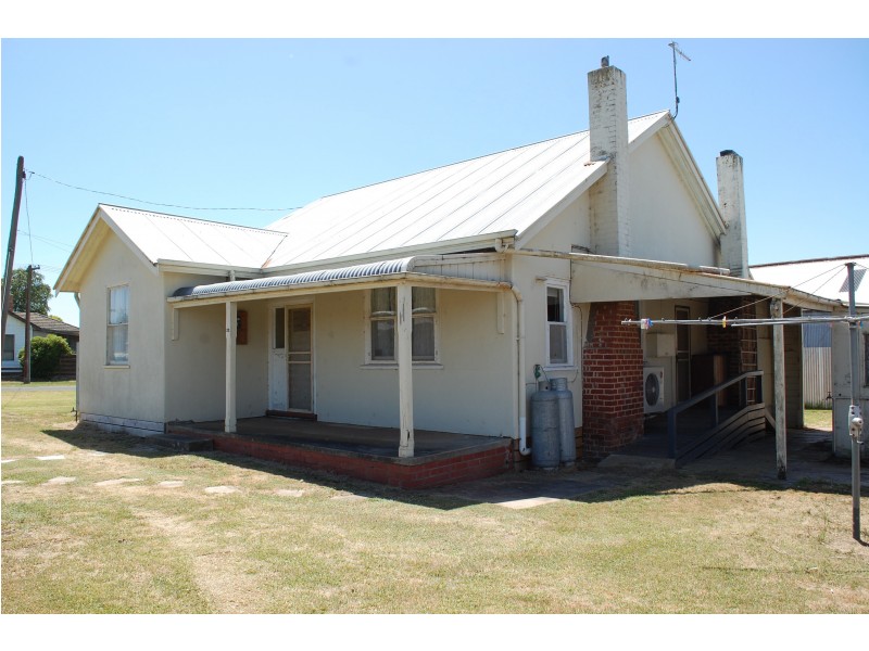 32 Grey Street, Terang VIC 3264