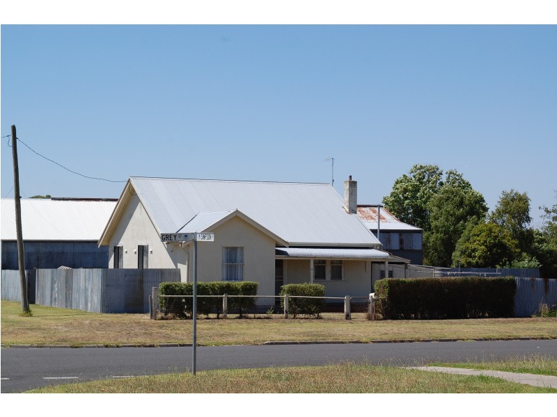 32 Grey Street, Terang VIC 3264