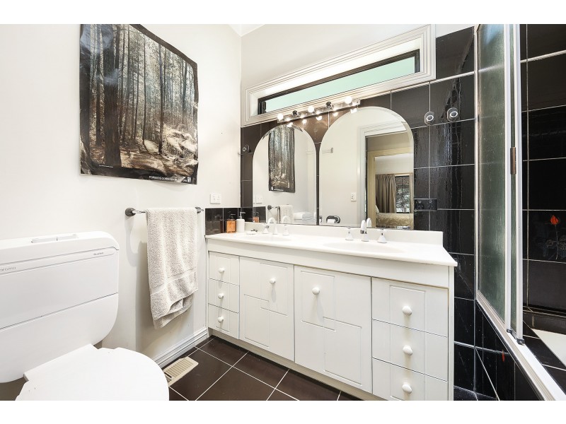 151 Ochiltrees Road, Romsey VIC 3434