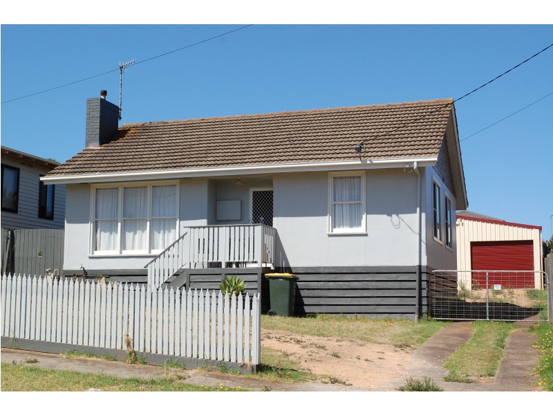 19 Churchill Street, Warrnambool VIC 3280