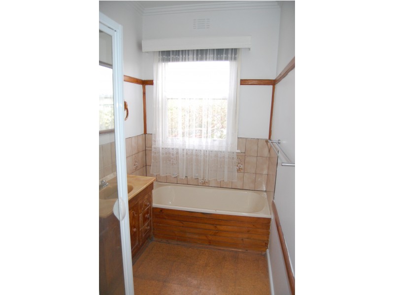 12 Nicholson Street, Warrnambool VIC 3280