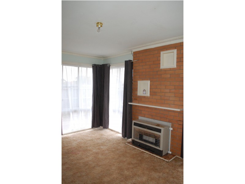 25 Saint James Crescent, Warrnambool VIC 3280