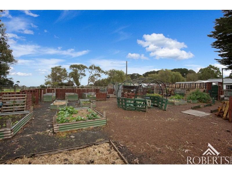 64 Station Street, Panmure VIC 3265