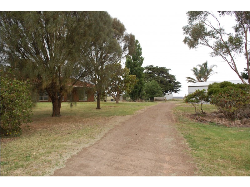 1352 Hopkins Highway, Purnim VIC 3278