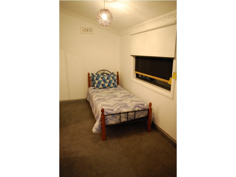 86 Queen Street, Colac VIC 3250