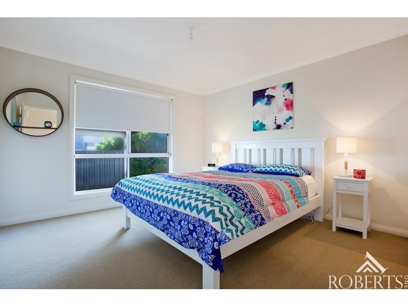 58 Merrett Street, Peterborough VIC 3270