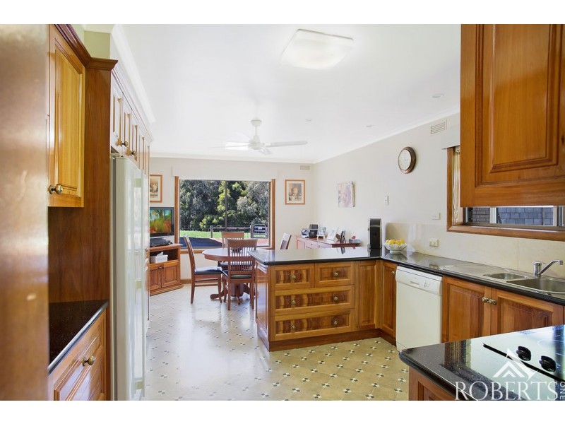 88 Dwarroon Road, Cudgee VIC 3265