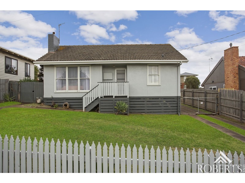19 Churchill Street, Warrnambool VIC 3280