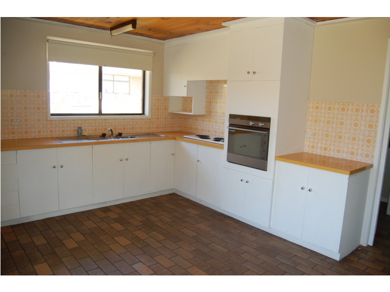 7 Karana Drive, Warrnambool VIC 3280
