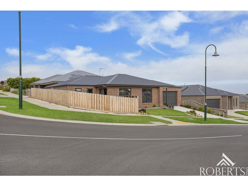 64 Dennington Rise, Dennington VIC 3280