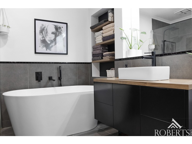 143 Rooneys Road, Warrnambool VIC 3280