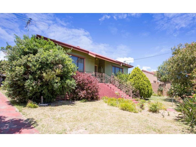 26 Foss Street, Palmyra WA 6157