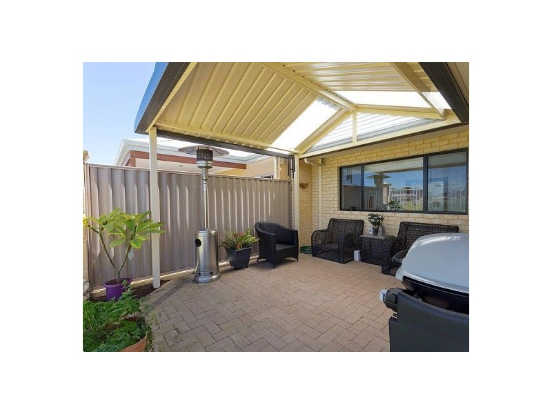 5A Gicha Close, Munster WA 6166