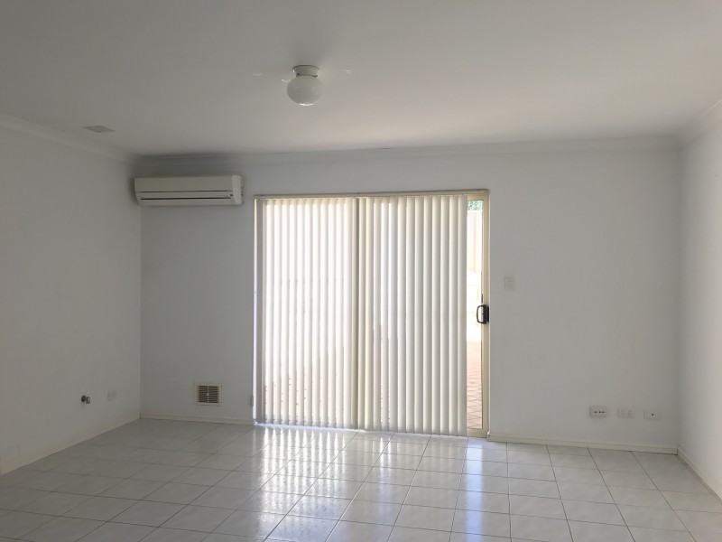 251A Hamilton Road, Coogee WA 6166