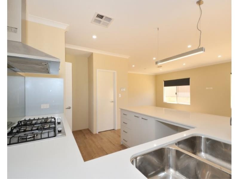 54 McDougal Way, Baldivis WA 6171