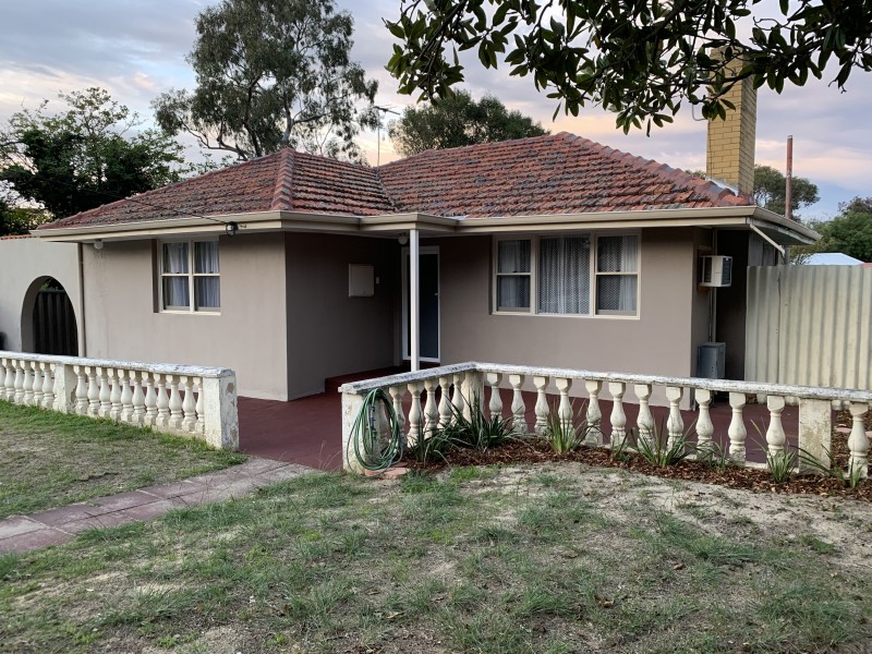 5 Greig Street, Willagee WA 6156