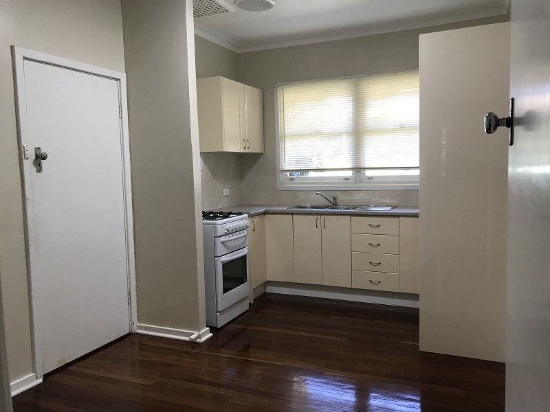 5 Greig Street, Willagee WA 6156