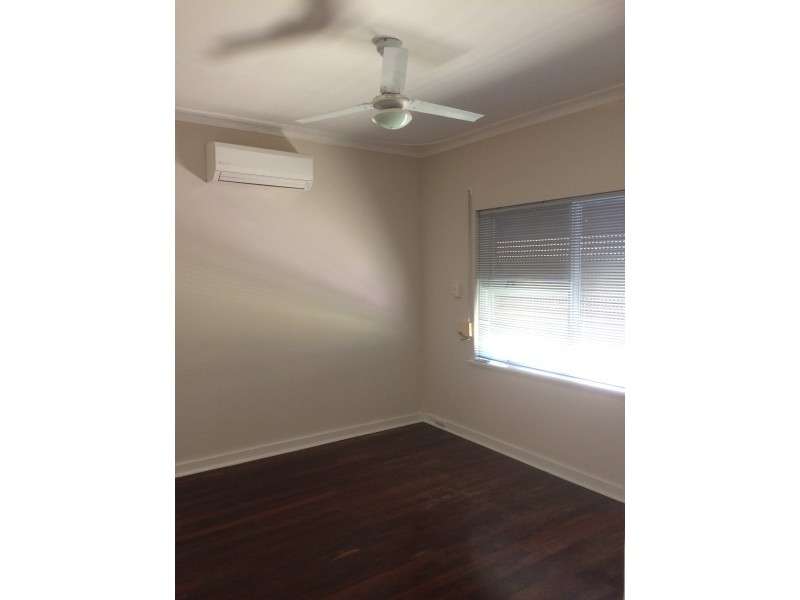 26 Lorraine Place, Hamilton Hill WA 6163