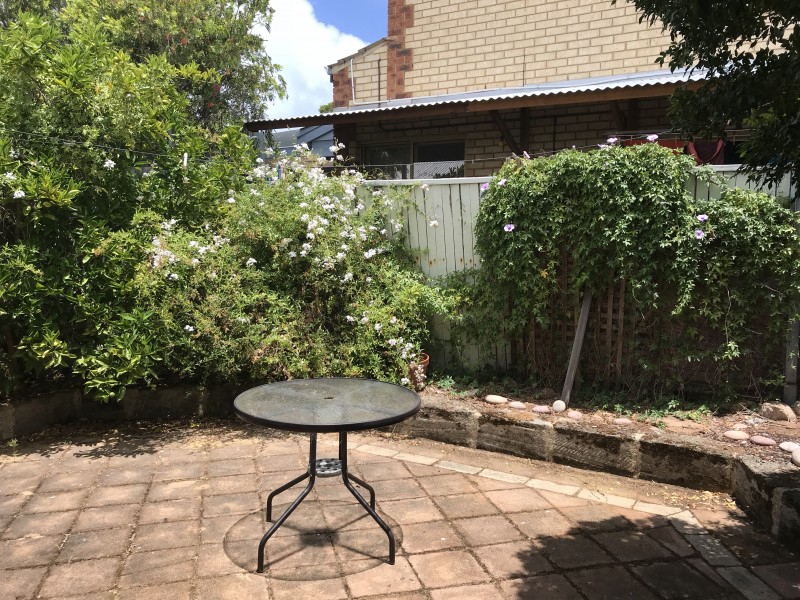 24 Bolton Place, Fremantle WA 6160