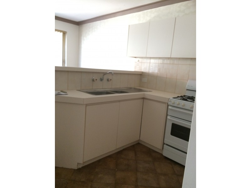 43/4 Bellion Drive, Hamilton Hill WA 6163