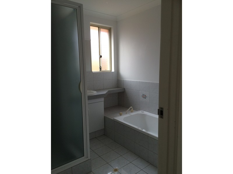 251B Hamilton Road, Coogee WA 6166