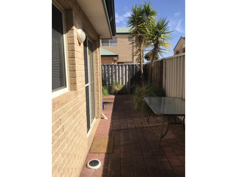 18/14 Boyd Crescent, Hamilton Hill WA 6163