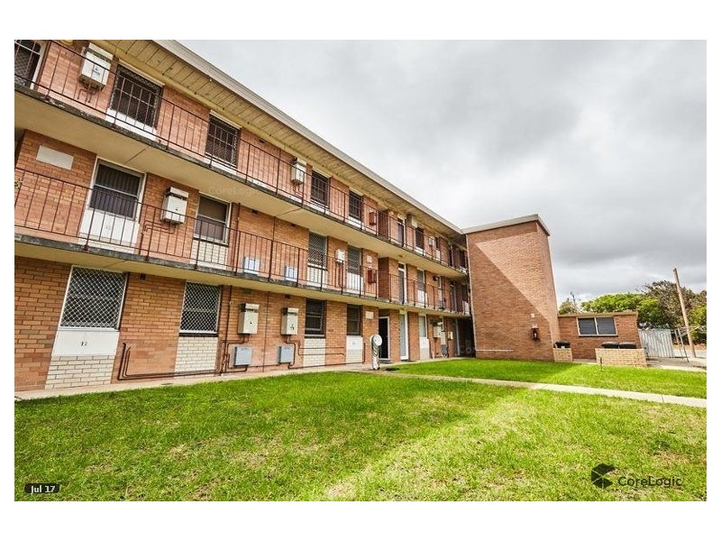 221 Clontarf Road, Beaconsfield WA 6162