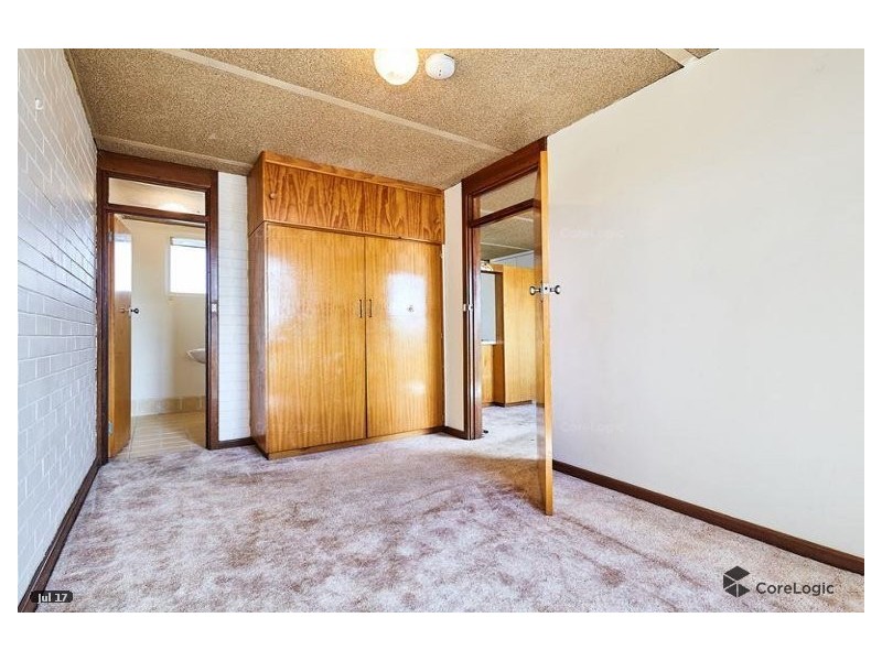 221 Clontarf Road, Beaconsfield WA 6162