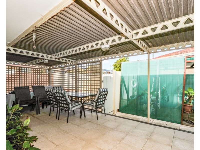 21 Dodd Street, Hamilton Hill WA 6163