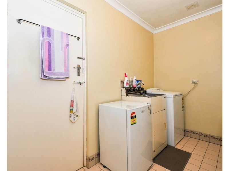 21 Dodd Street, Hamilton Hill WA 6163