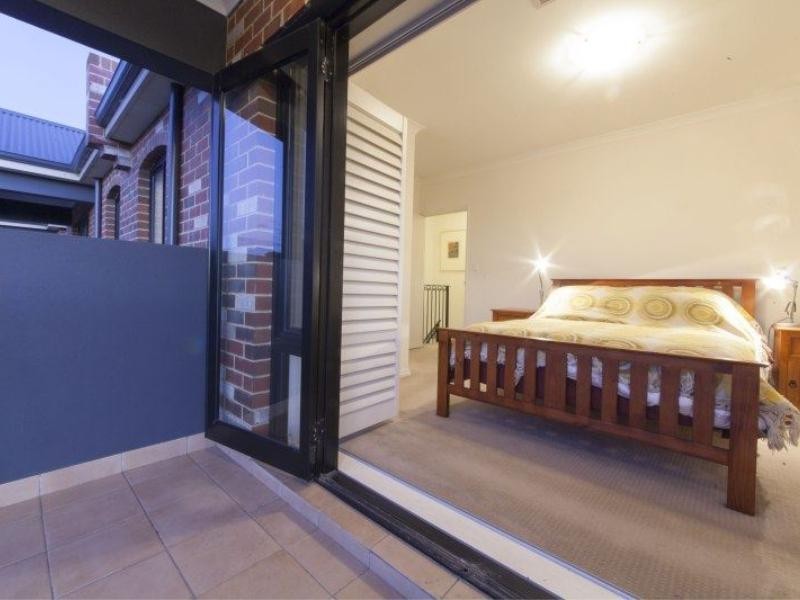 3/9 Healy Road, Hamilton Hill WA 6163