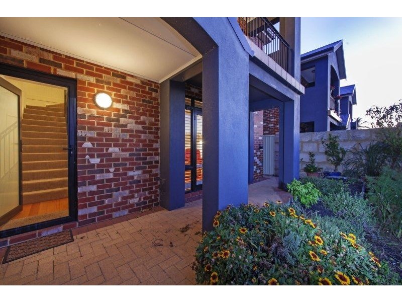 3/9 Healy Road, Hamilton Hill WA 6163