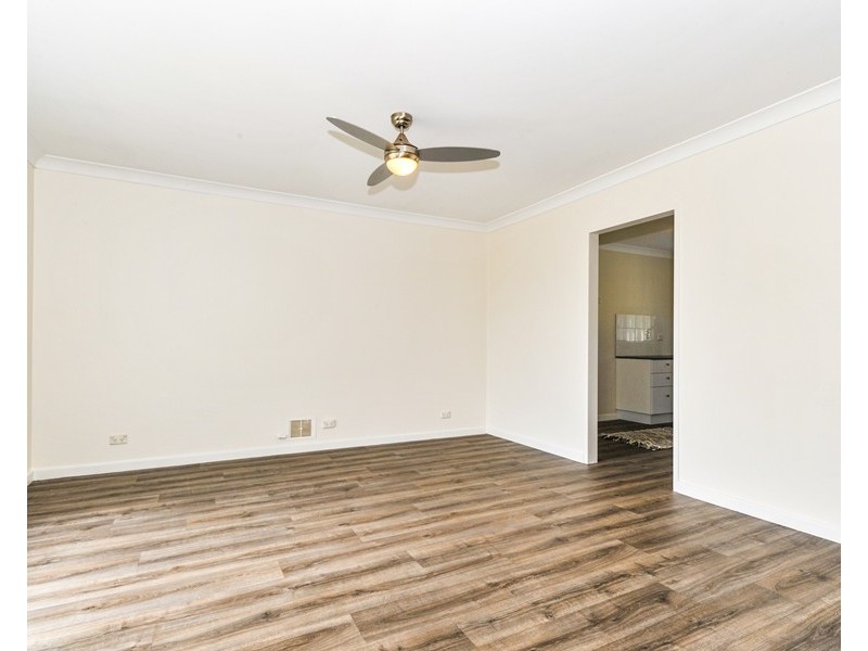 20 Breaden Drive, Cooloongup WA 6168
