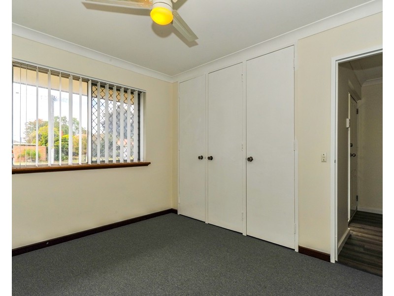 20 Breaden Drive, Cooloongup WA 6168