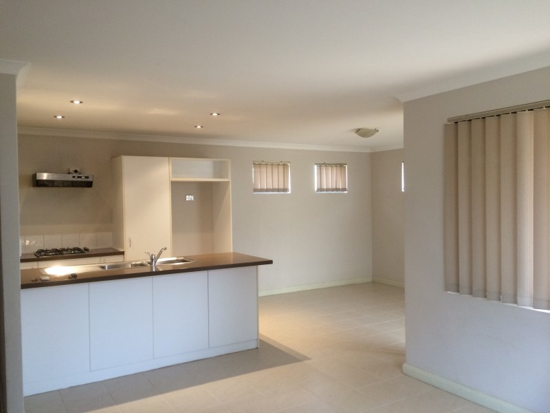 11/31 Barfield Road, Hammond Park WA 6164