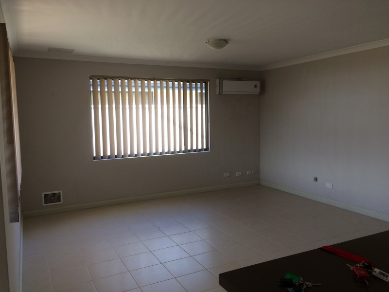 11/31 Barfield Road, Hammond Park WA 6164