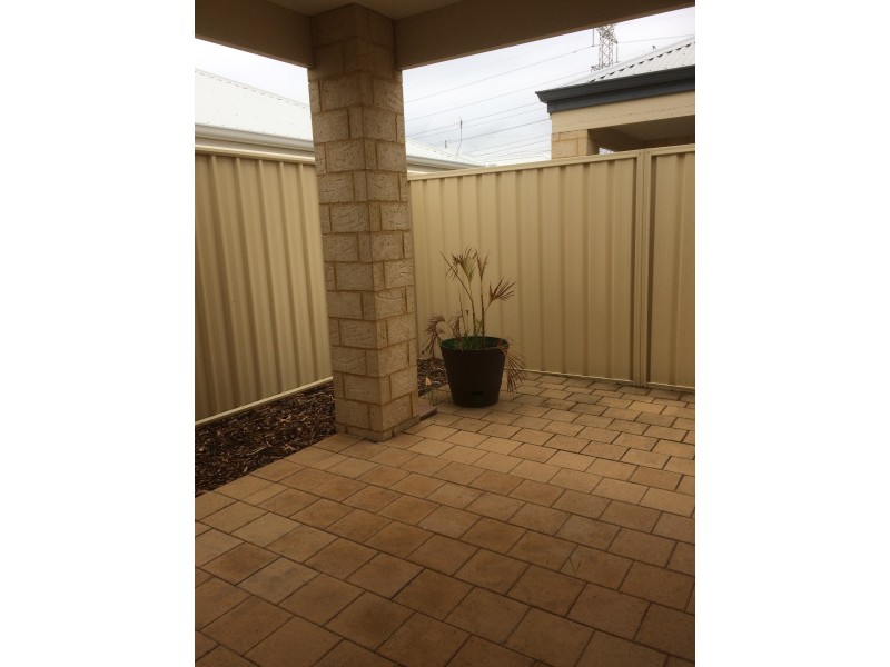 11/31 Barfield Road, Hammond Park WA 6164