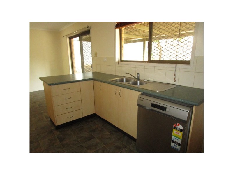 106 Collingwood Drive, Collingwood Park QLD 4301