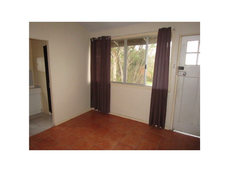 4 William Street, Bundamba QLD 4304