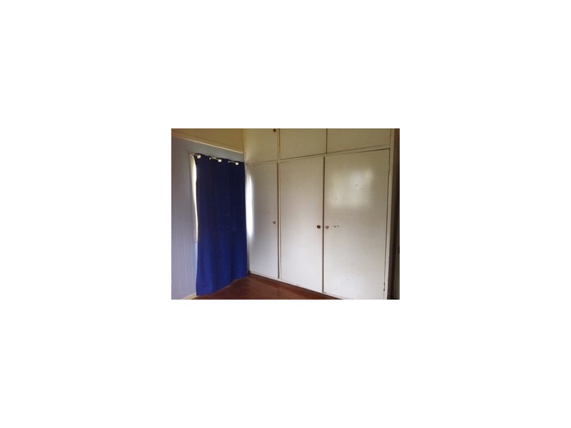 4 William Street, Bundamba QLD 4304