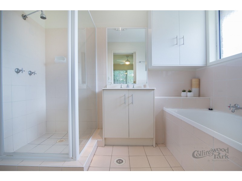 1/4 Mooney Close, Goodna QLD 4300
