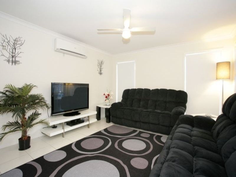 23 Macswiney Street, Collingwood Park QLD 4301
