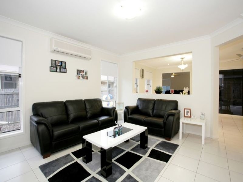 23 Macswiney Street, Collingwood Park QLD 4301