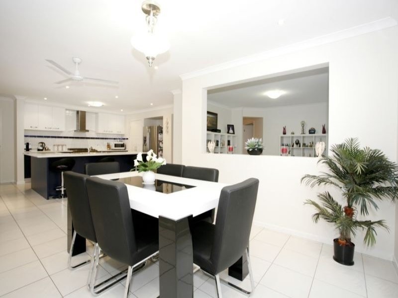 23 Macswiney Street, Collingwood Park QLD 4301