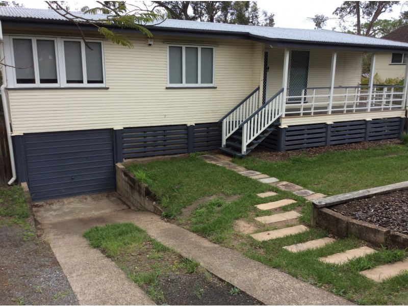 32 NEWMAN STREET, Gailes QLD 4300