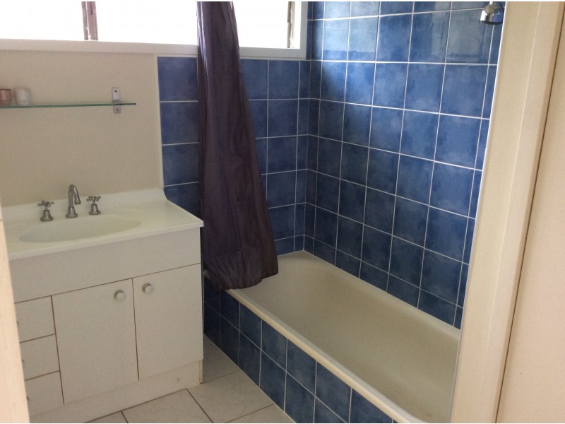 32 NEWMAN STREET, Gailes QLD 4300